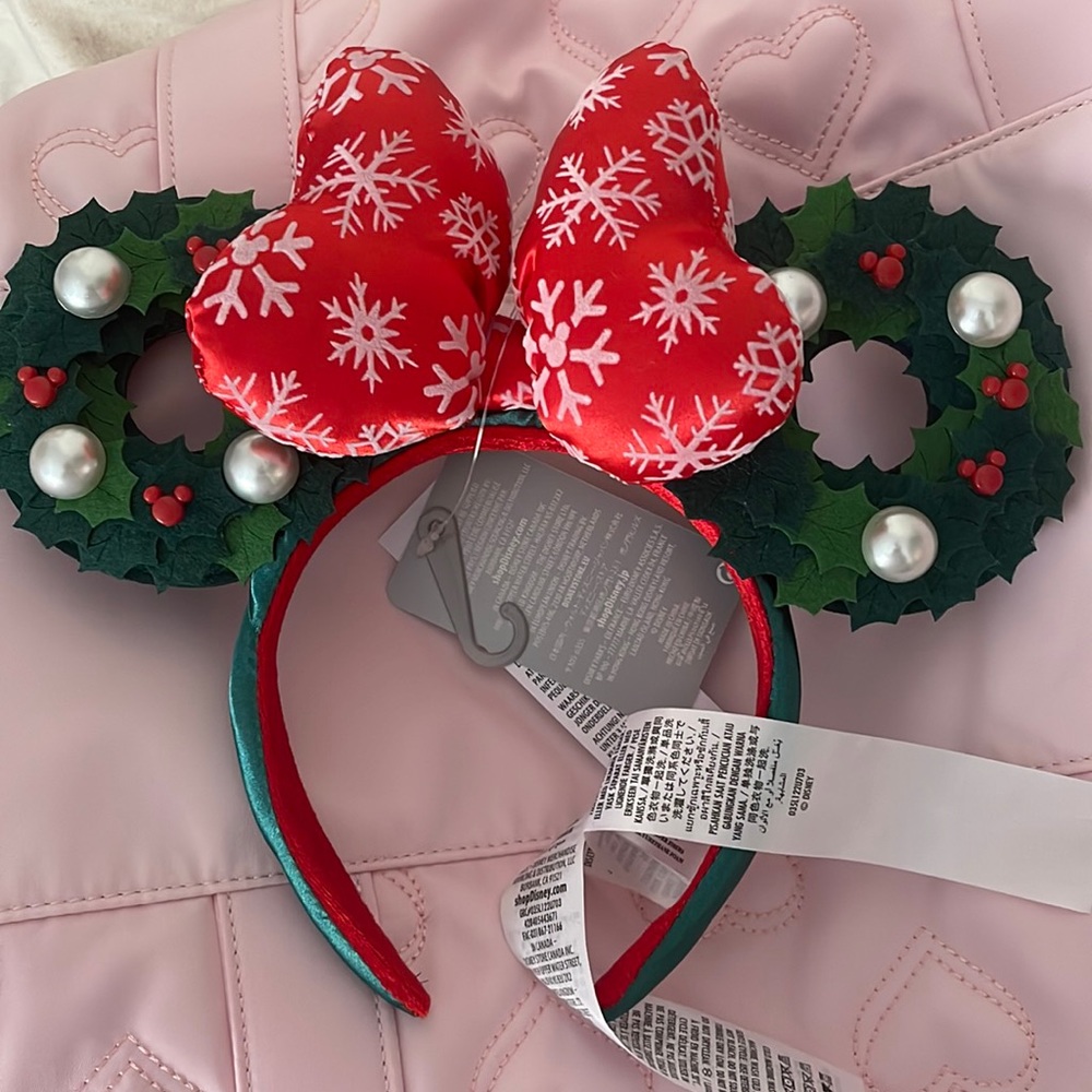Disney 2021 Holiday Wreath Ears